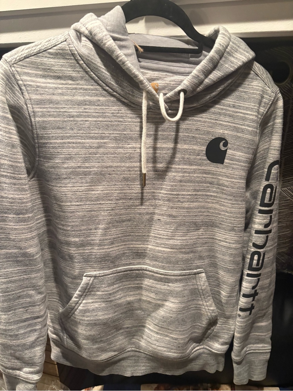 Carhartt women sweatshirt/ Hoodie size S